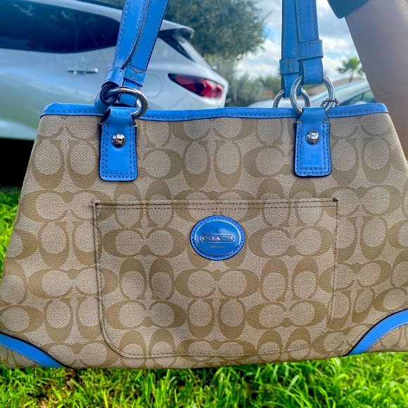 Coach Purse with Blum Trim - Picture 1 of 4